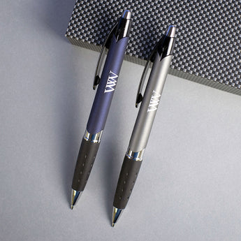 Cubano Comfort Pen grouped