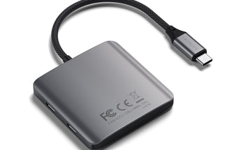 SATECHI® 4-Port USB-C Hub w/PD grouped